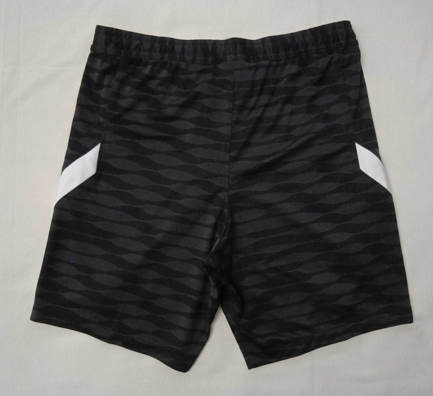 (M) Nike DRI-FIT Strike Shorts шорти