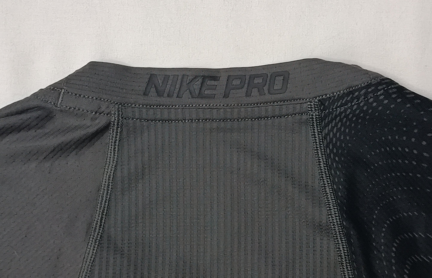 (M) Nike PRO DRI-FIT Hypercool Tee тениска