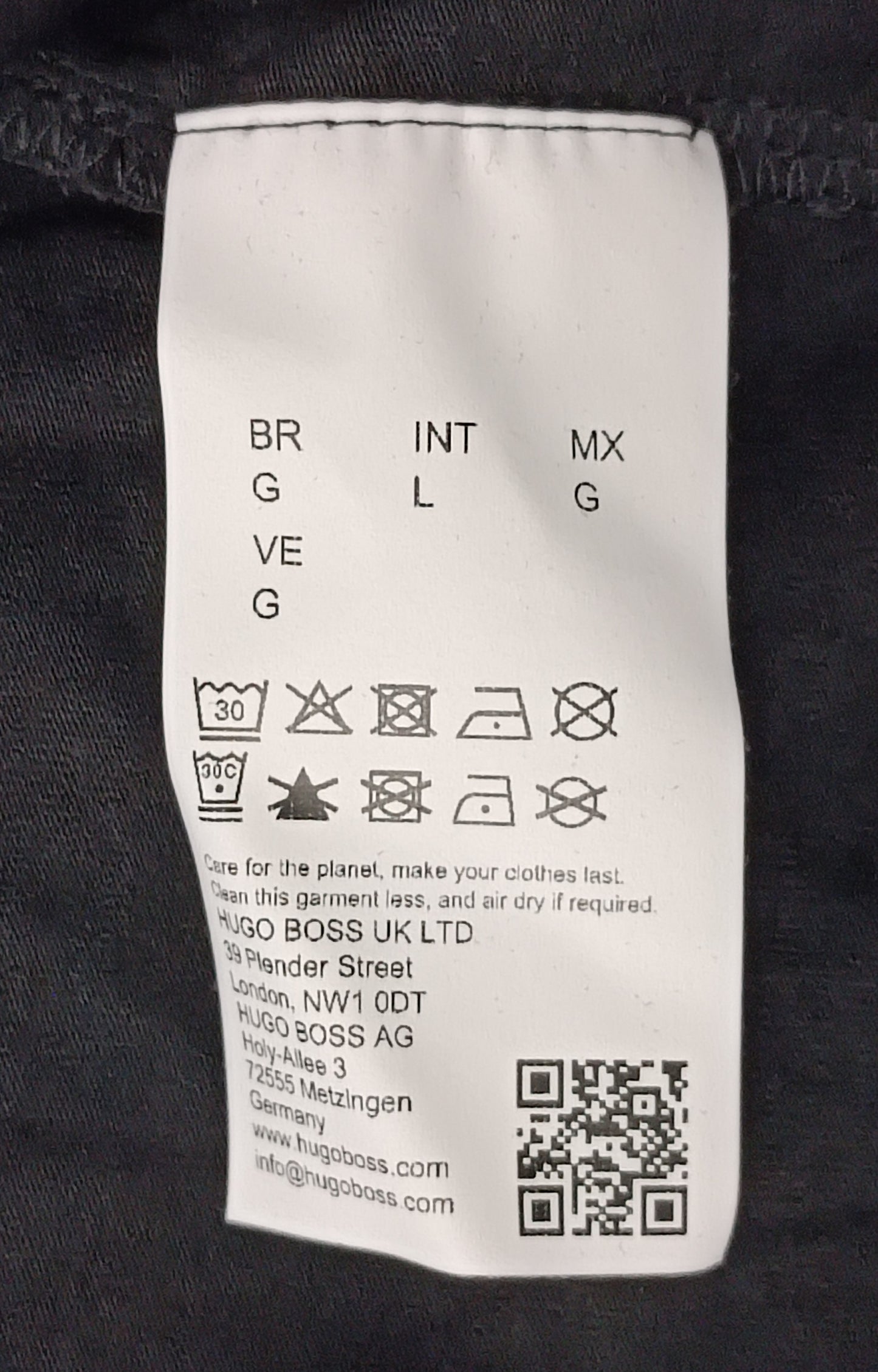 (L) Hugo Boss Shirt тениска