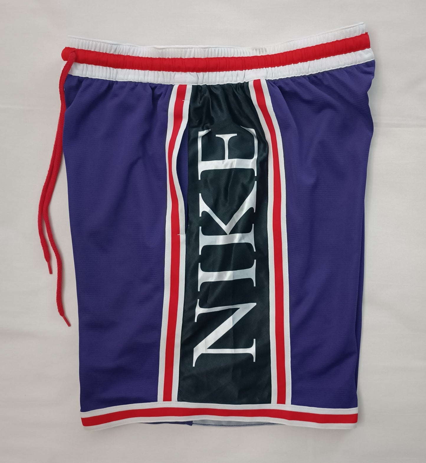 (L) Nike DRI-FIT DNA Shorts шорти