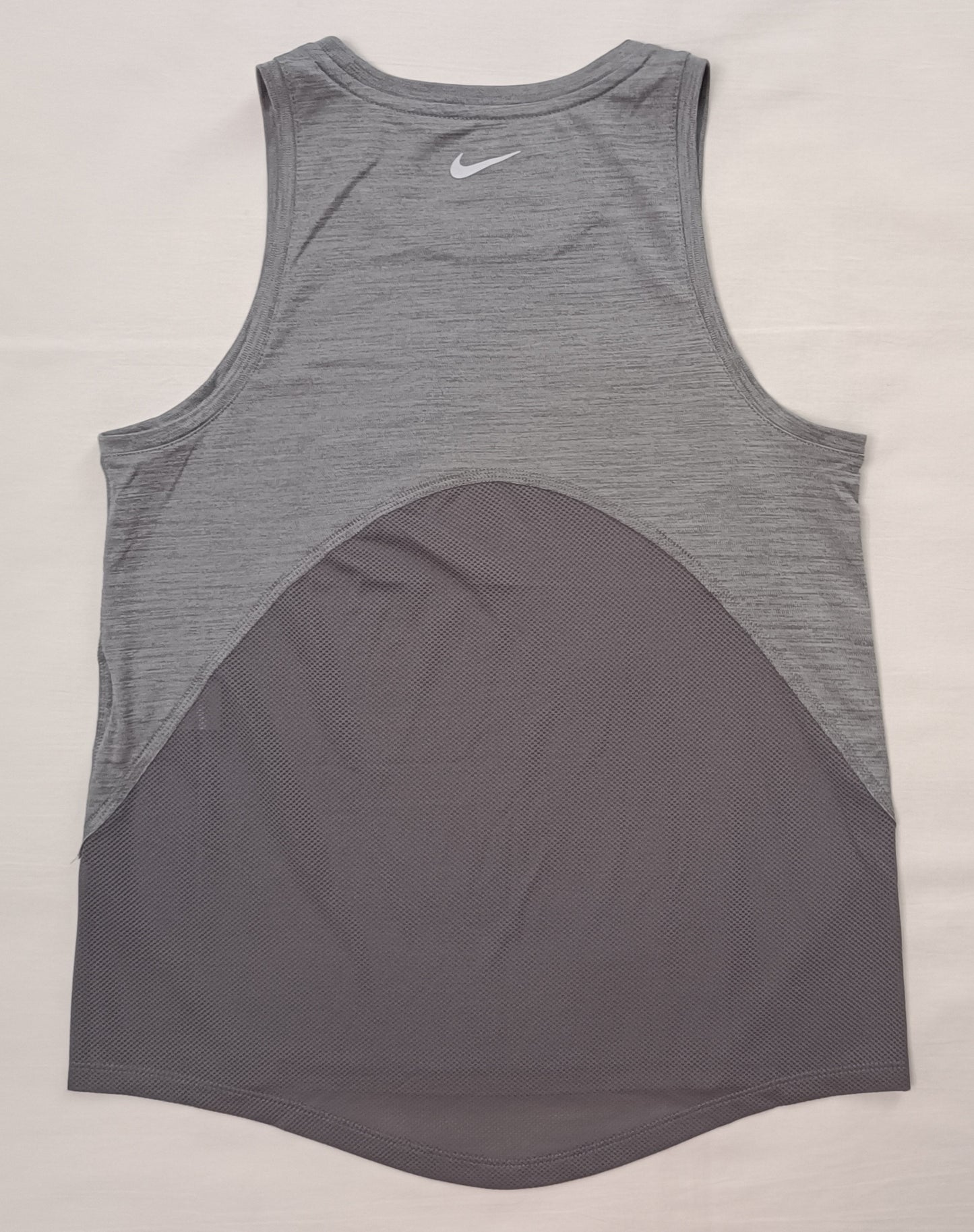 (ДАМСКО) (XS) Nike DRI-FIT Tank Top потник