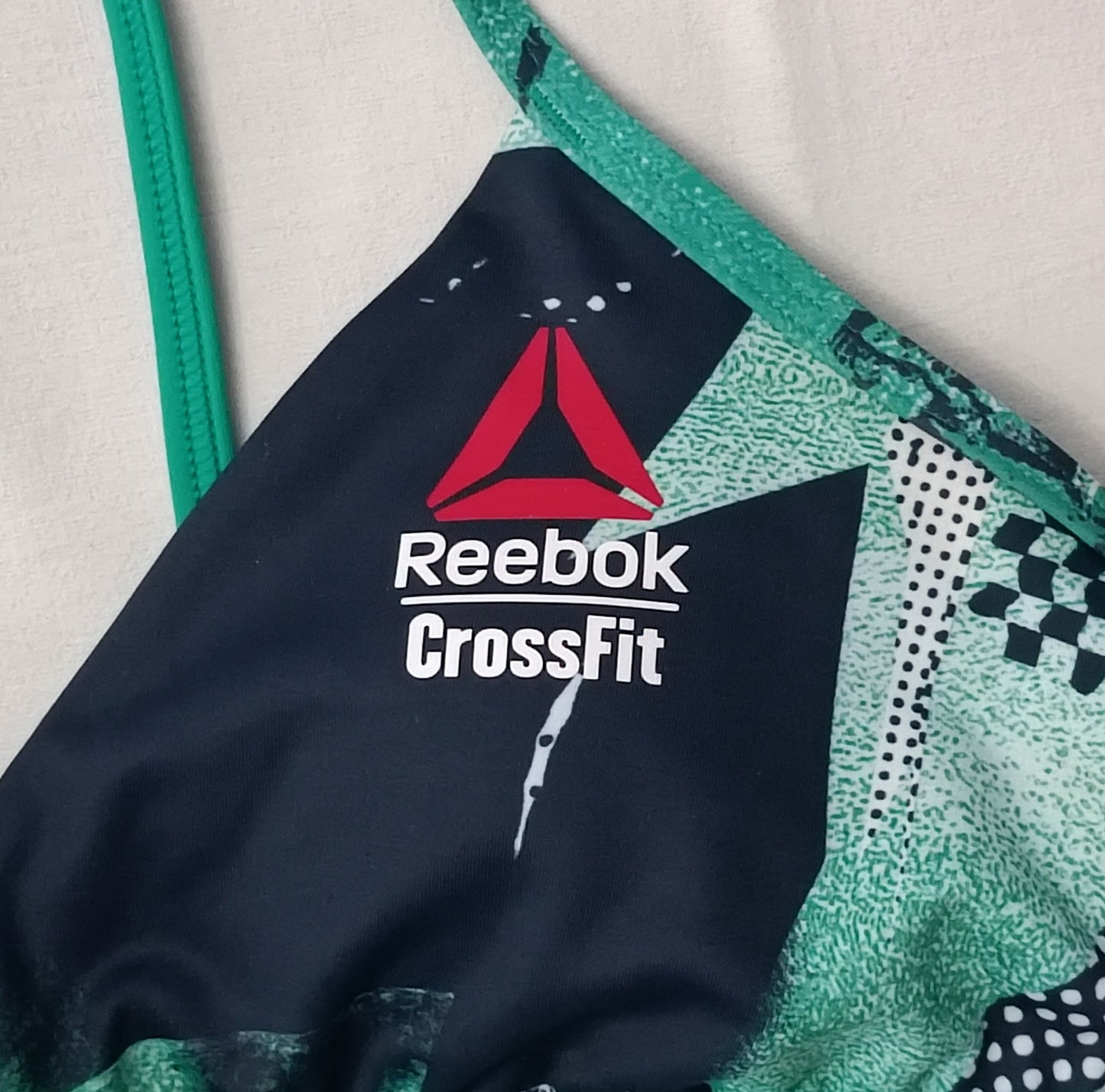 (ДАМСКО) (L) Reebok Crossfit Bra бюстие с подплънки