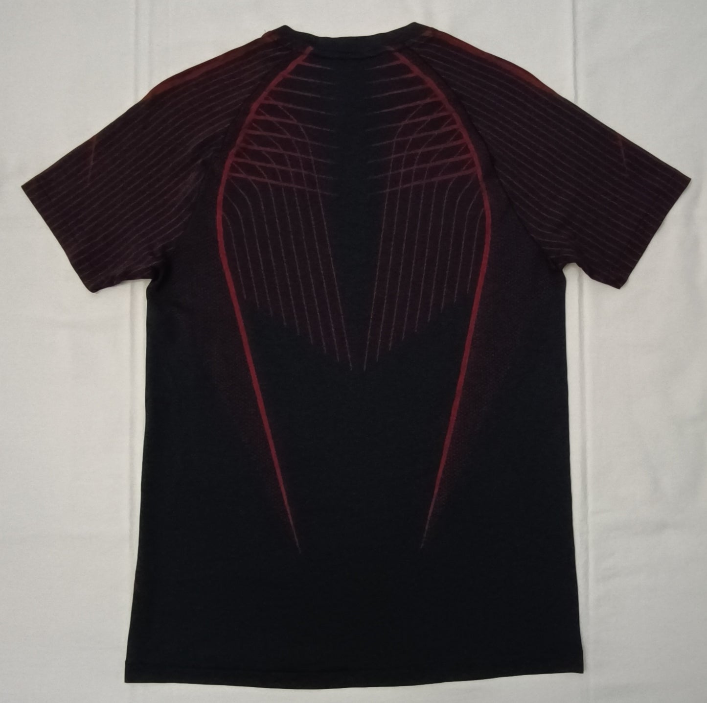 (M) Gymshark Apex Seamless Tee тениска