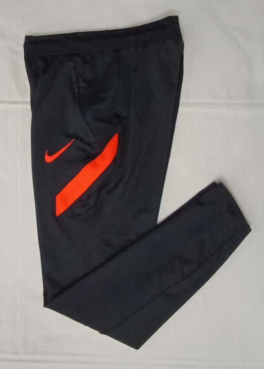 (ДЕТСКО) (Ръст 147-158см) Nike DRI-FIT FC Chelsea Pants долнище
