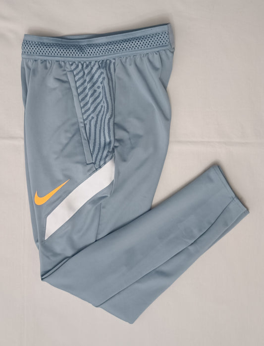 (ДЕТСКО) (Ръст 147-158см) Nike DRI-FIT Strike Pants долнище