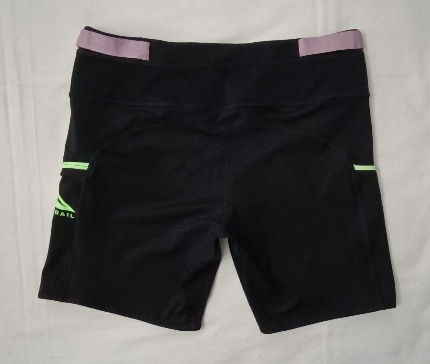 (ДАМСКО) (XL) Nike Trail DRI-FIT Epic Luxe Shorts клин