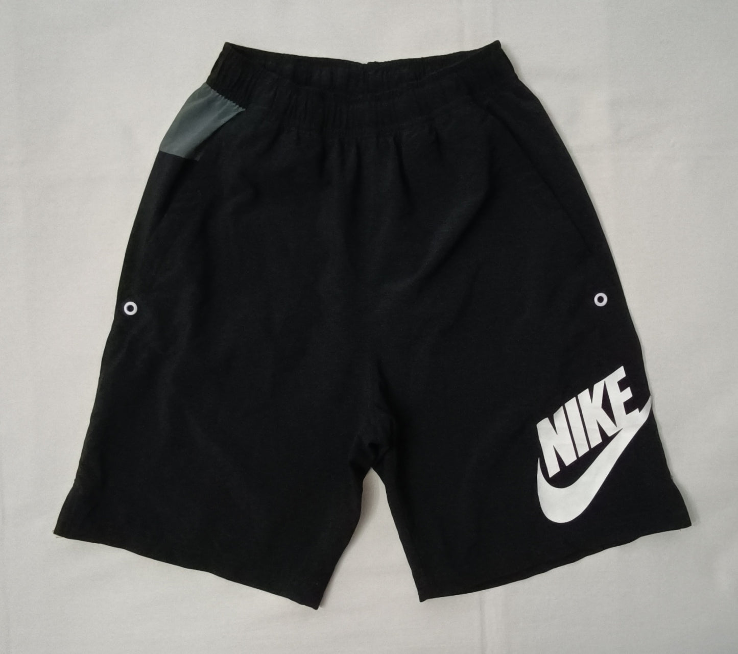 (ДЕТСКО) (Ръст 147-158см) Nike Sportswear Woven Shorts шорти