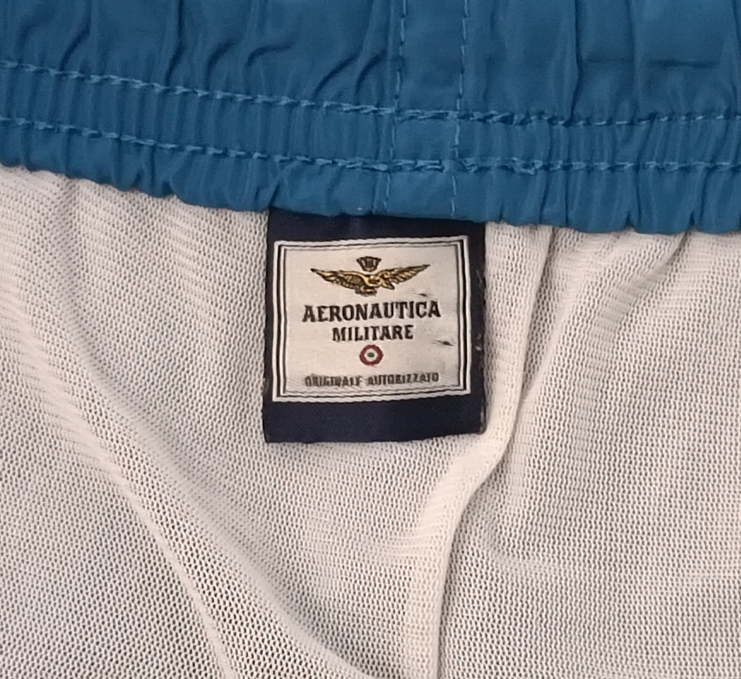 (L) Aeronautica Militare Shorts шорти