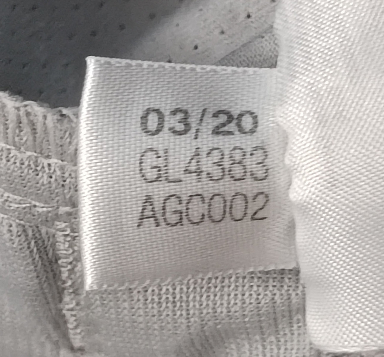 (L) Adidas Aeroready Shorts шорти