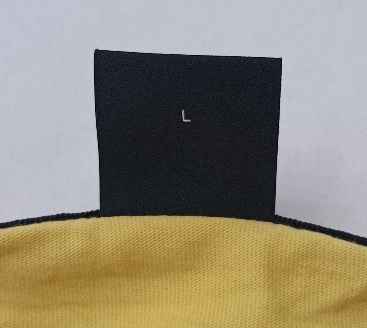 (L) Hugo Boss Shirt тениска