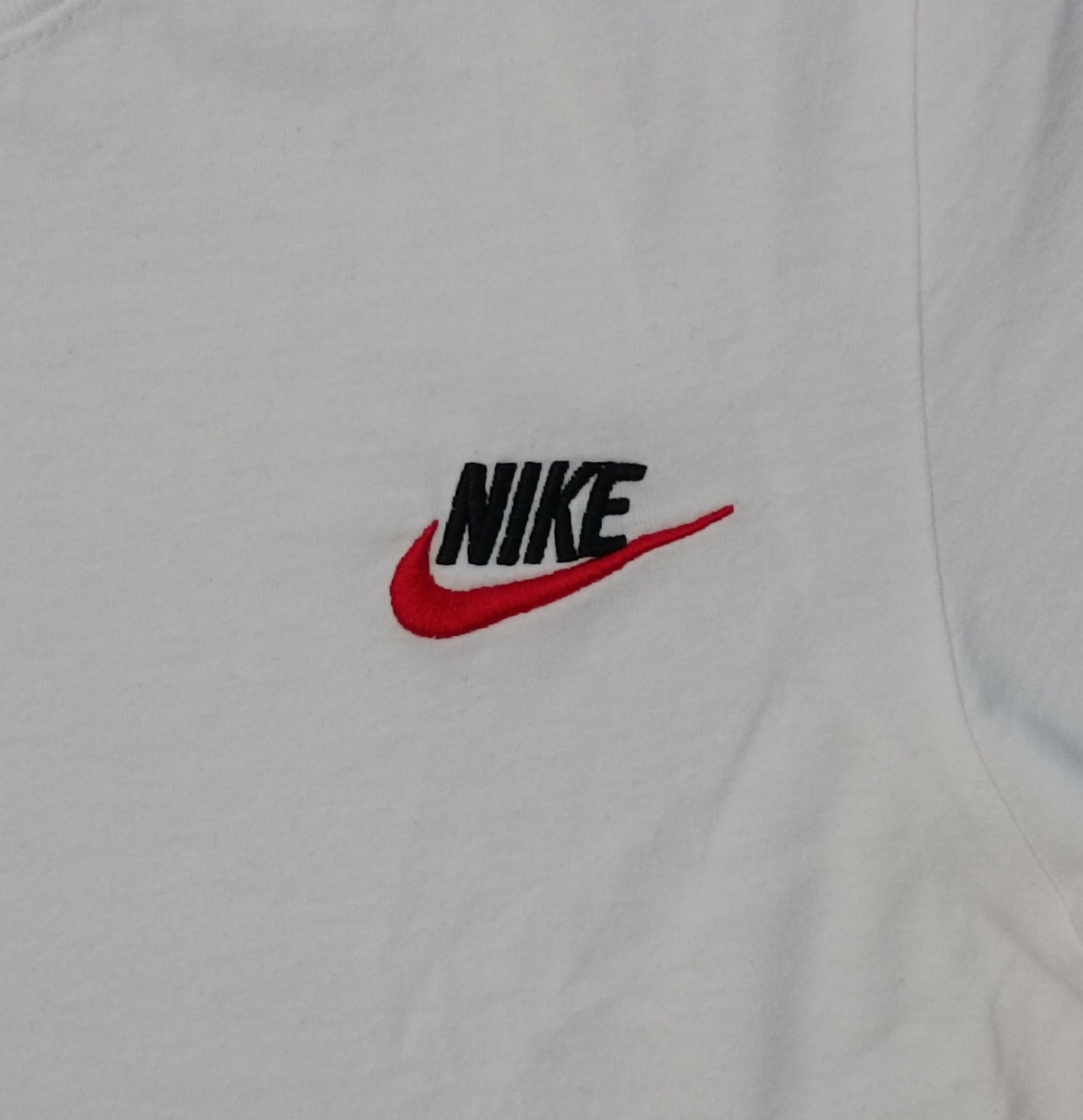 (S) Nike Sportswear Tee тениска