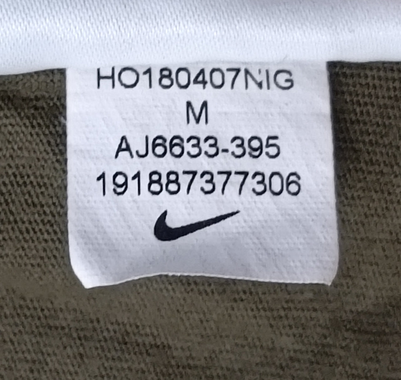 (M) Nike Sportswear Tee тениска