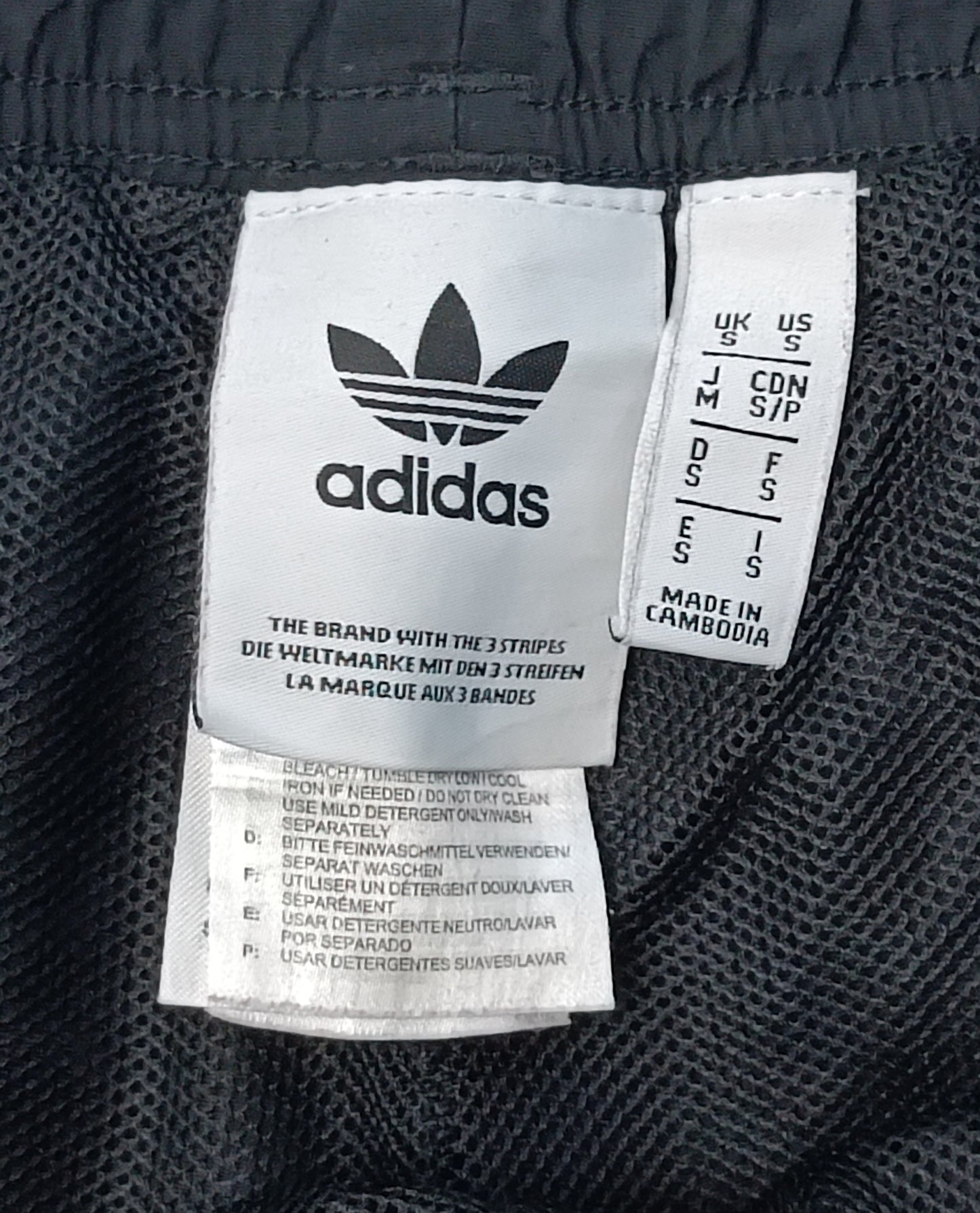 (S) Adidas Originals Shorts шорти