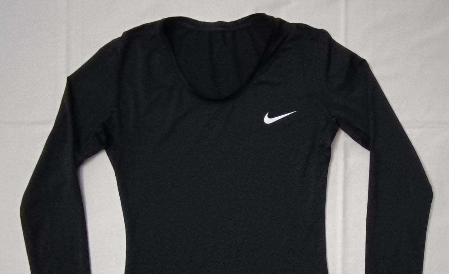 (ДАМСКО) (M) Nike PRO DRI-FIT блуза