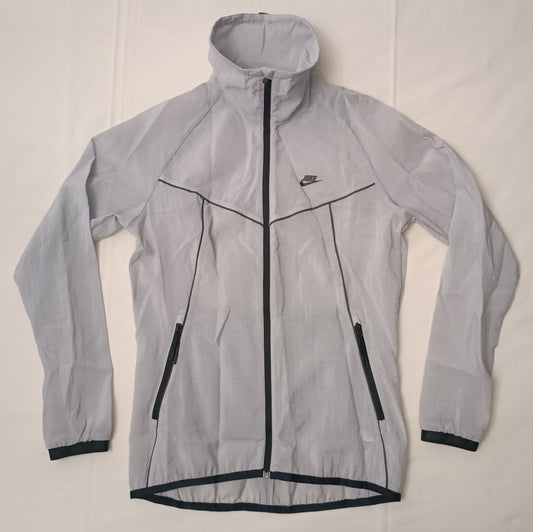 (ДАМСКО) (S) Nike Tech Fleece Windbreaker Jacket яке