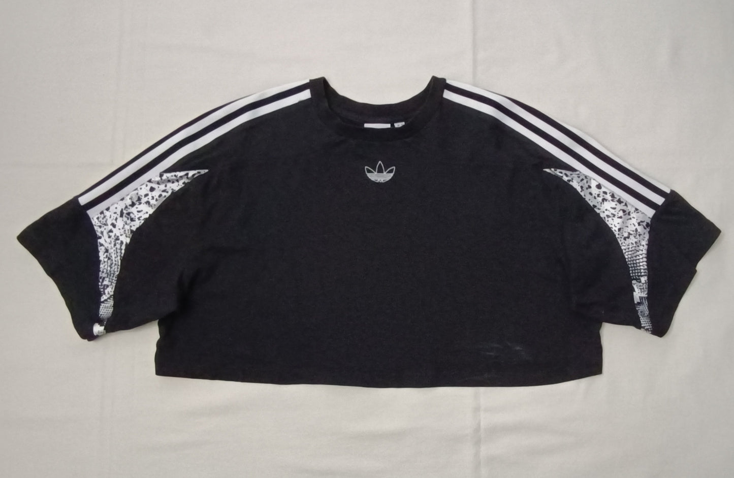 (ДАМСКО) (XS) Adidas Originals Cropped Tee тениска