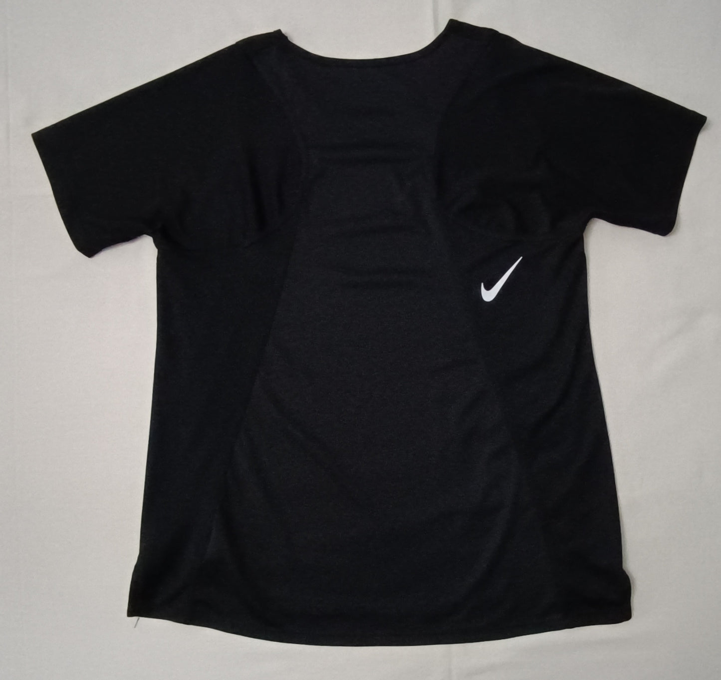(ДАМСКО) (S) Nike DRI-FIT Tee тениска