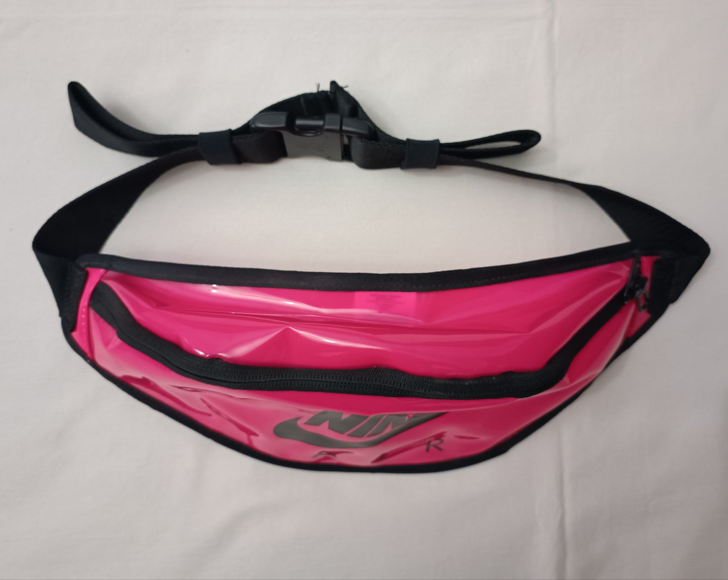 Nike AIR Logo Heritage Crossbody Bag чантичка