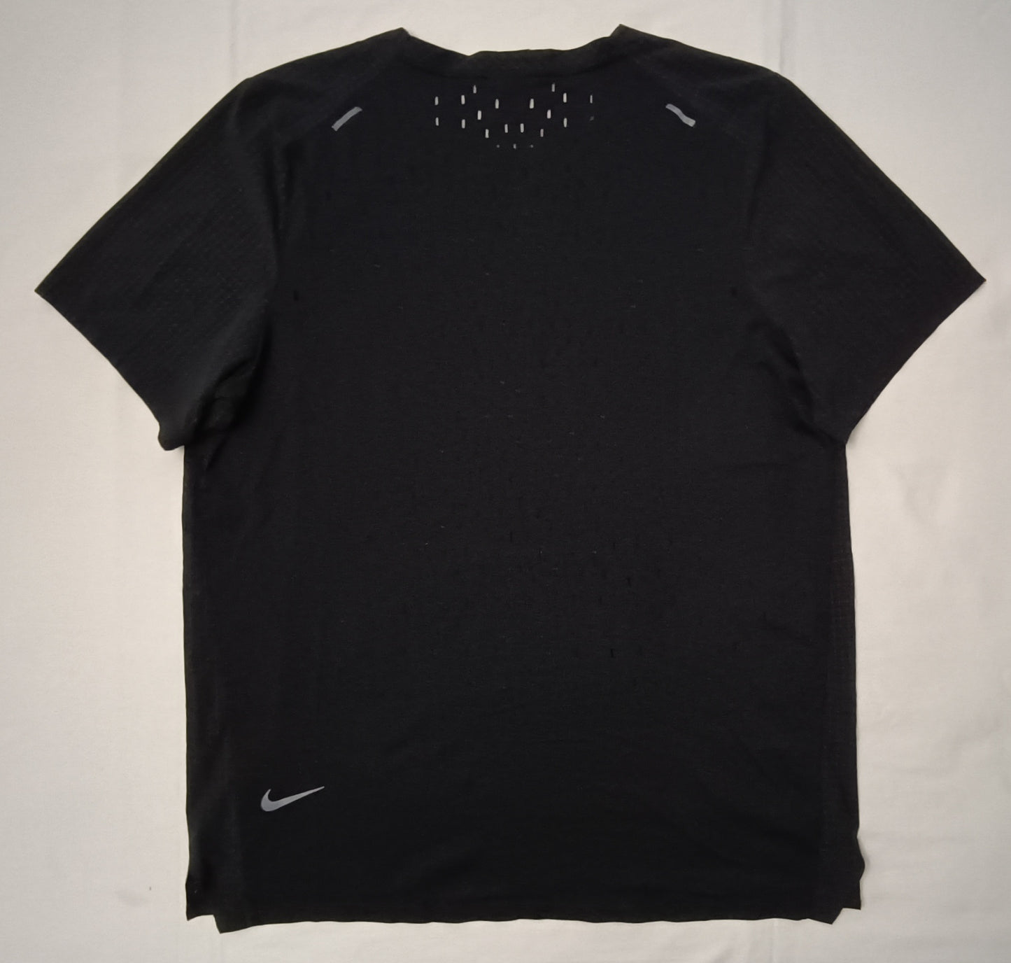 (L) Nike DRI-FIT Run Division Tee тениска