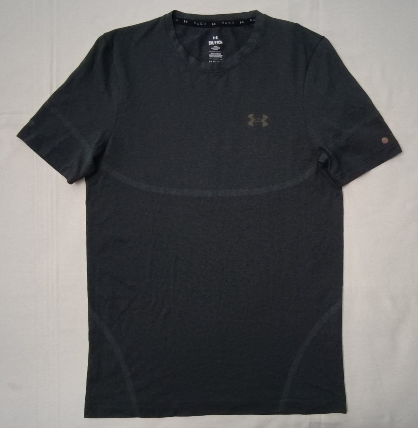 (S) Under Armour UA Rush Tee тениска