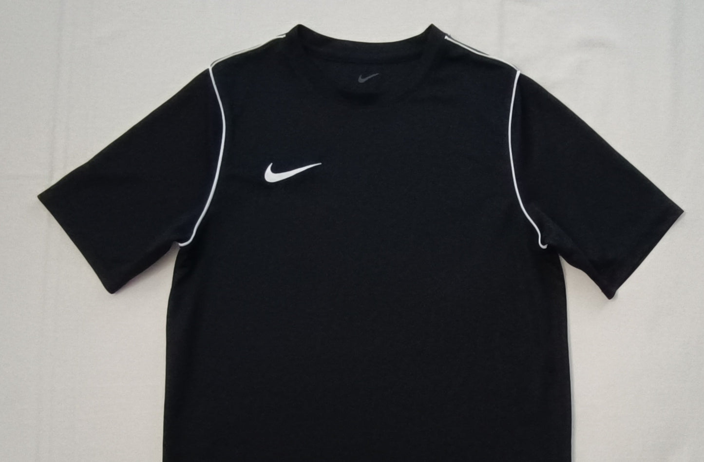 (ДЕТСКО) (Ръст 158-170см) Nike DRI-FIT Tee тениска