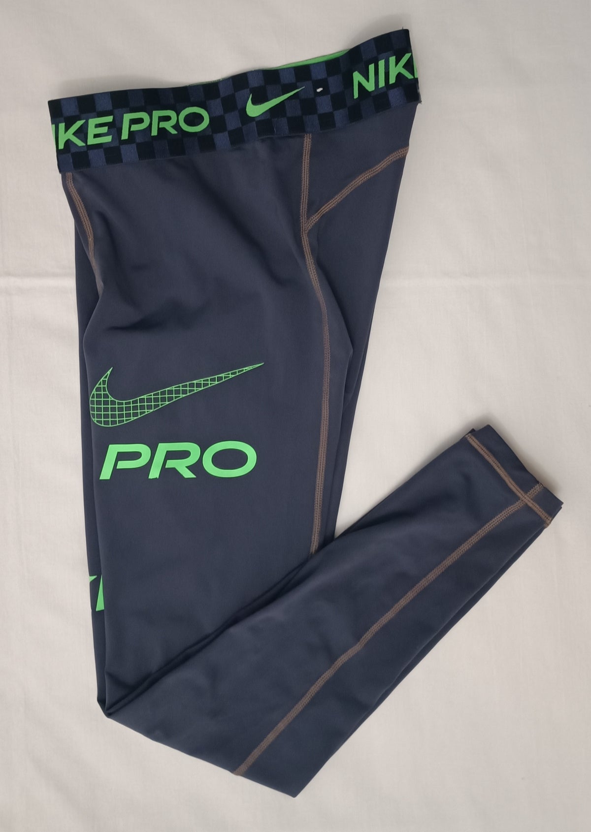 (ДАМСКО) (XS) Nike PRO DRI-FIT Tights клин