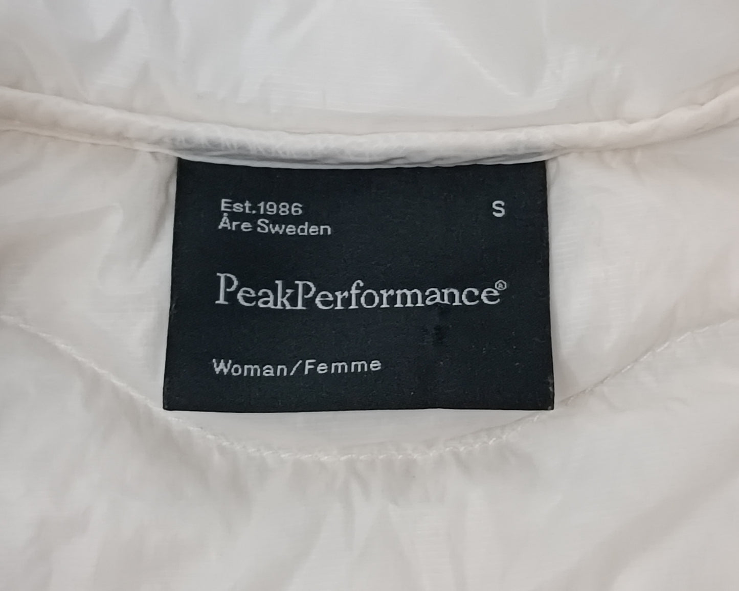 (S) Peak Performance Down Helium Vest пухен елек