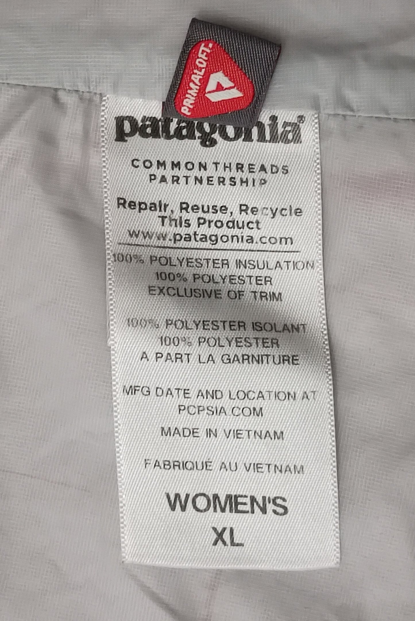 (ДАМСКО) (XL) Patagonia PrimaLoft Jacket яке