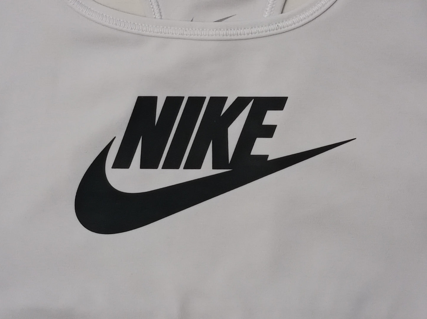(ДАМСКО) (M) Nike DRI-FIT Bra бюстие