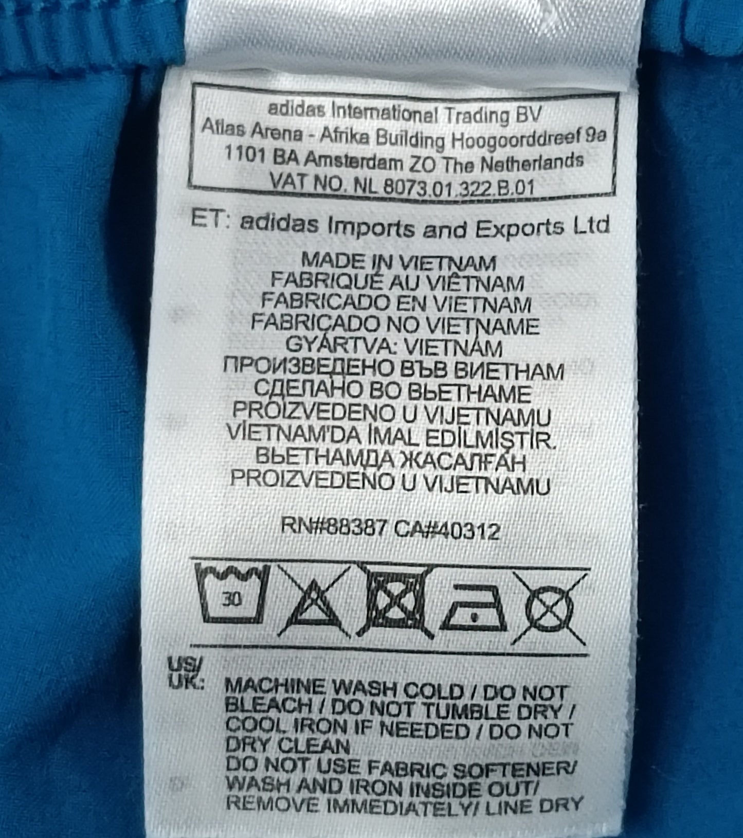(XL) Adidas Shorts шорти
