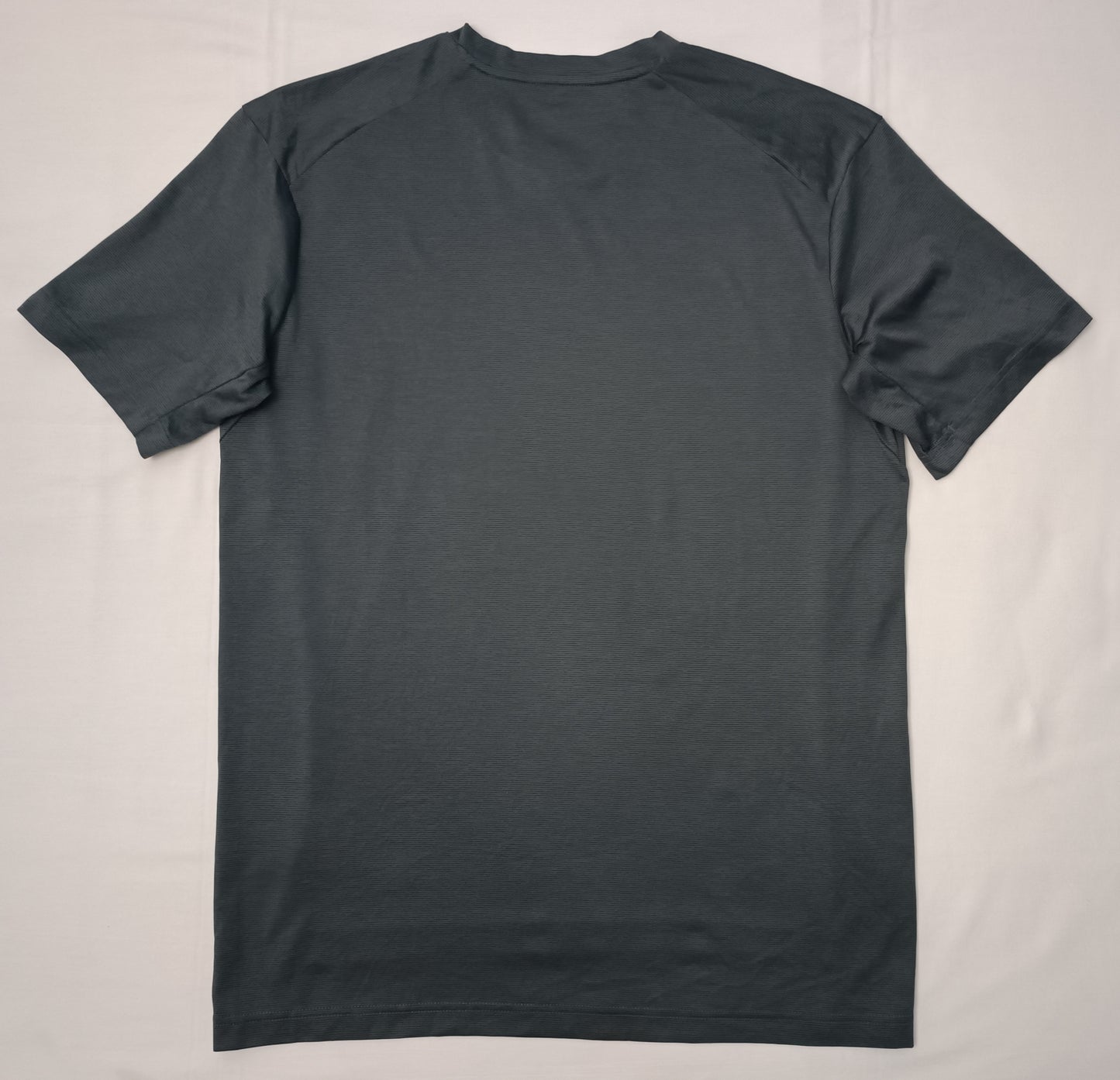 (M) Adidas Terrex Shirt тениска