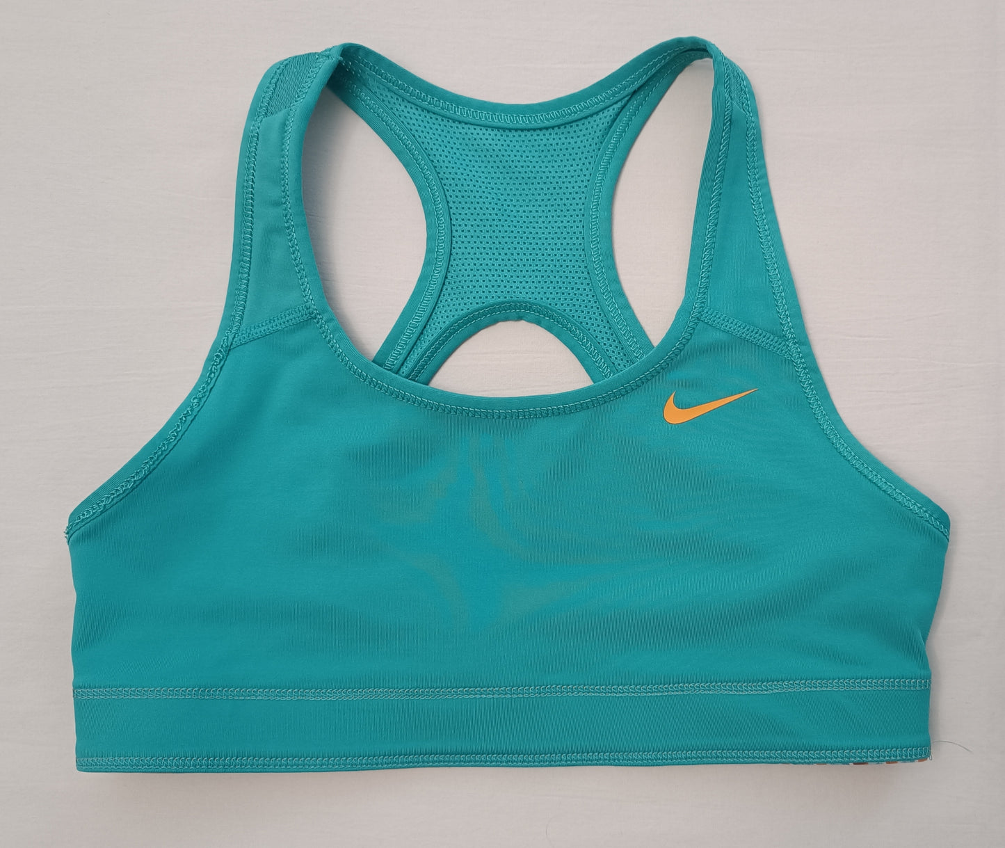 (ДЕТСКО) (Ръст 156-166см) Nike DRI-FIT Reversible Bra бюстие с две лица