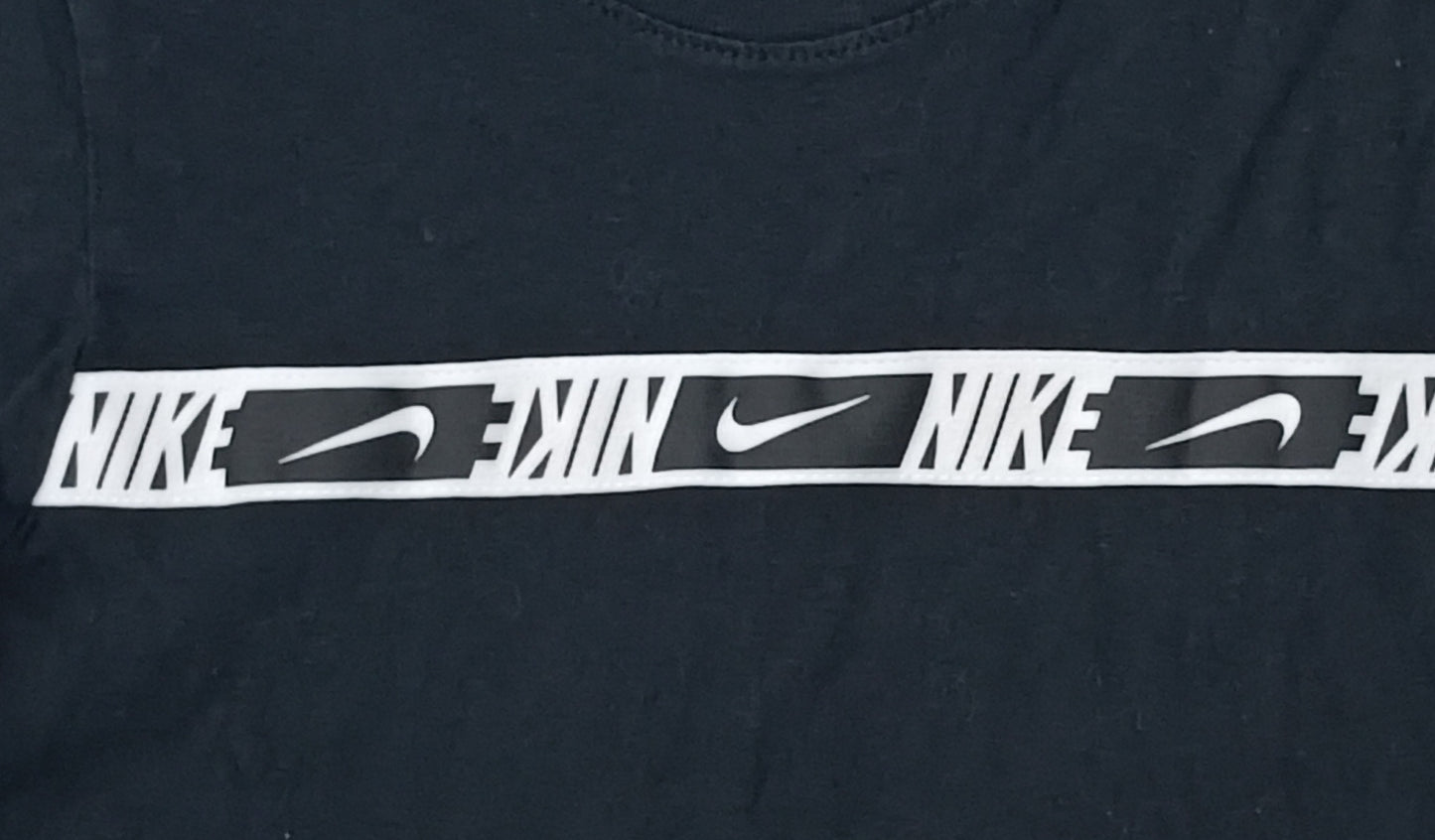 (ДЕТСКО) (Ръст 137-147см) Nike Sportswear Repeat Tee тениска