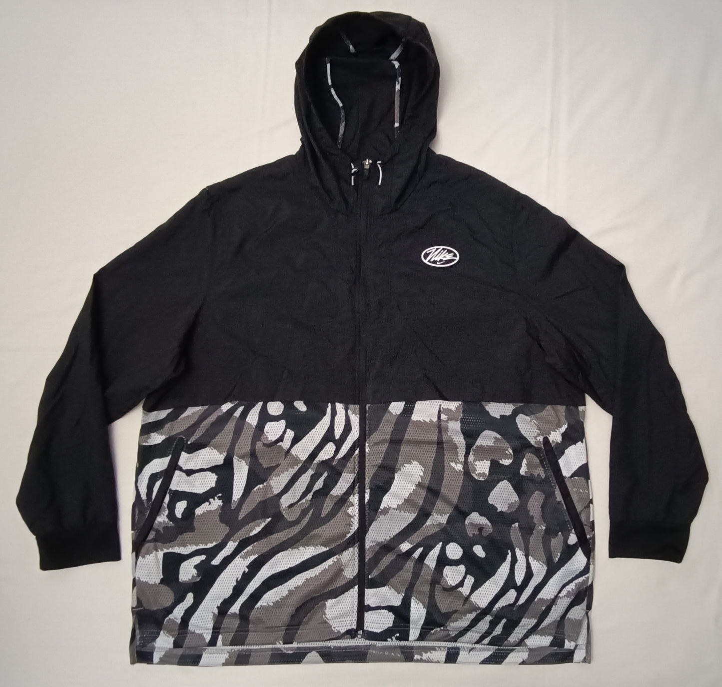 (2XL) Nike DRI-FIT Sport Clash Jacket яке