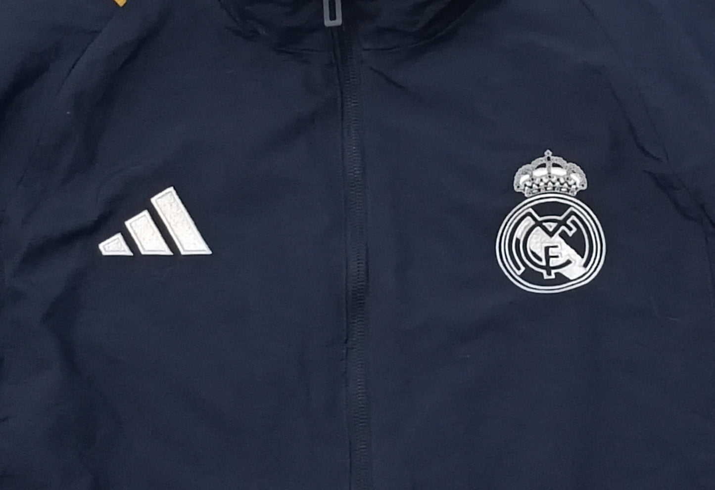 (S) Adidas Real Madrid 2023/24 Jacket горнище