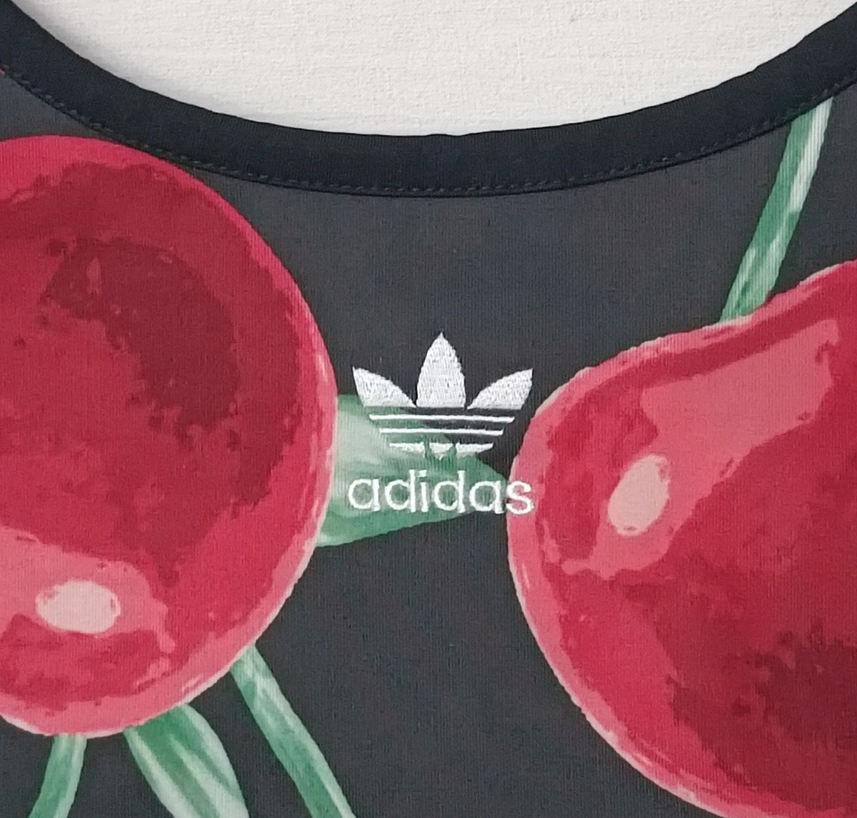 (ДАМСКО) (S) Adidas Originals x HER Studio London Tracksuit екип (потник и клин)