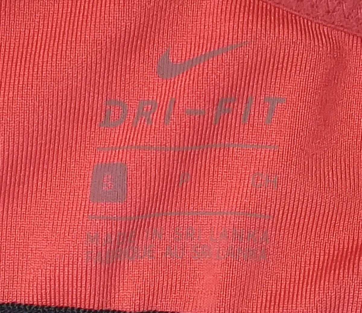 (ДАМСКО) (S) Nike DRI-FIT Indy Bra бюстие