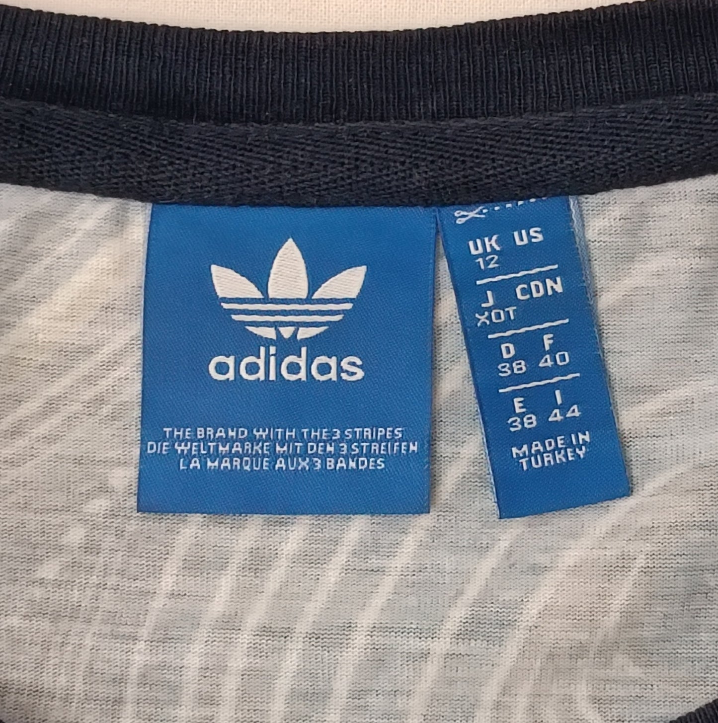 (ДАМСКО) (S) Adidas Originals Trefoil Logo Tee тениска