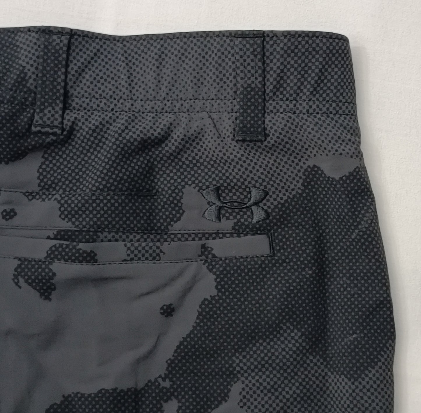 (XL) Under Armour UA Camouflage Shorts шорти