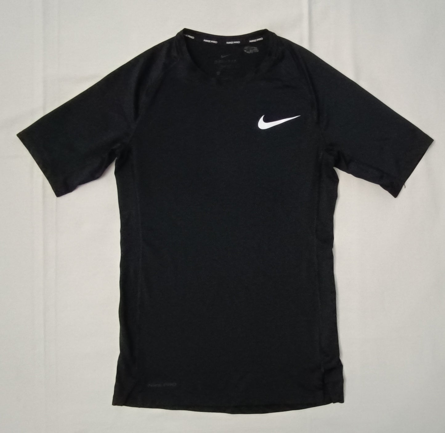 (S) Nike PRO DRI-FIT Tight Fit Tee тениска