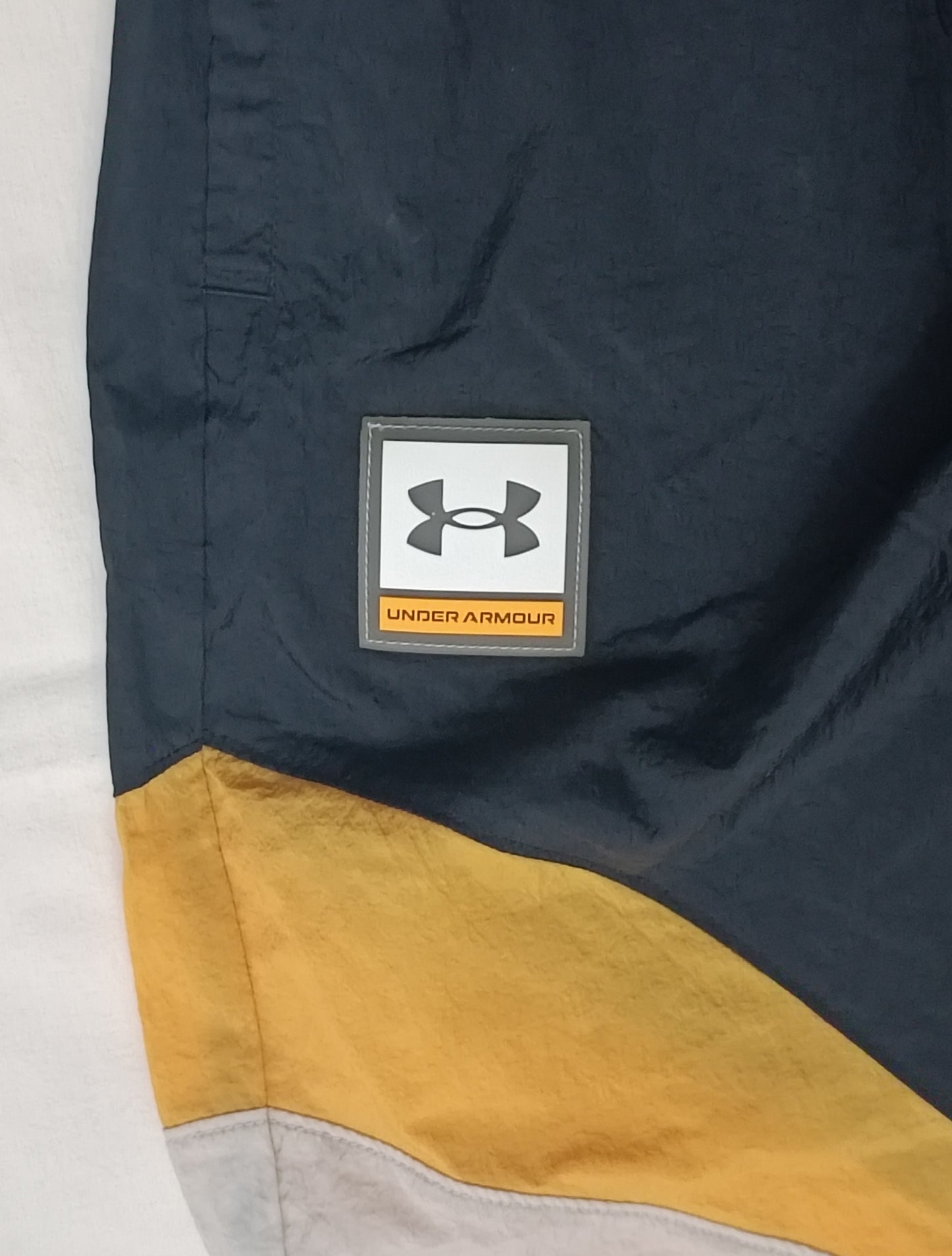 (S) Under Armour UA Woven Pants долнище