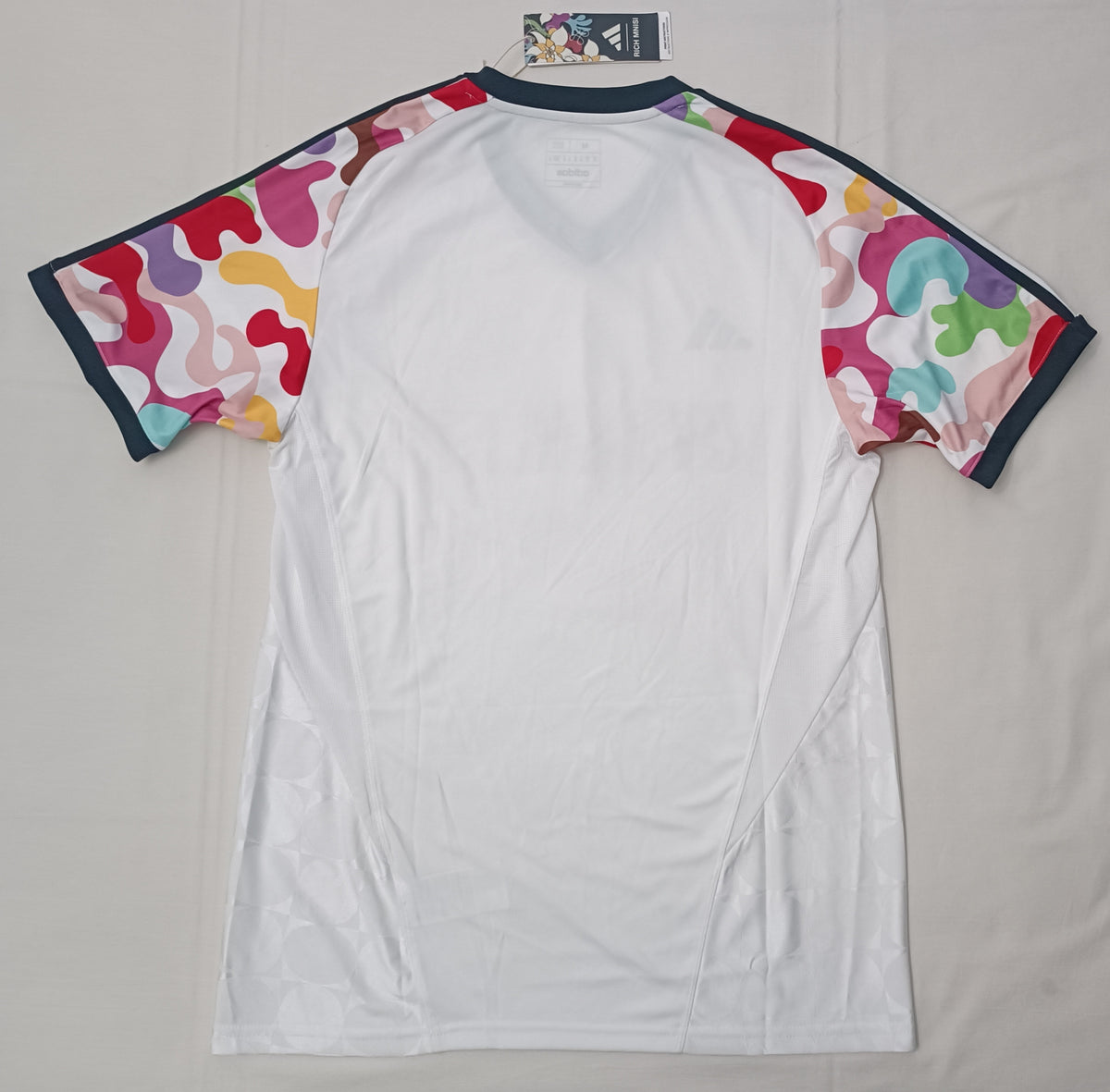 (M) Adidas Tiro Love Unites Tee тениска