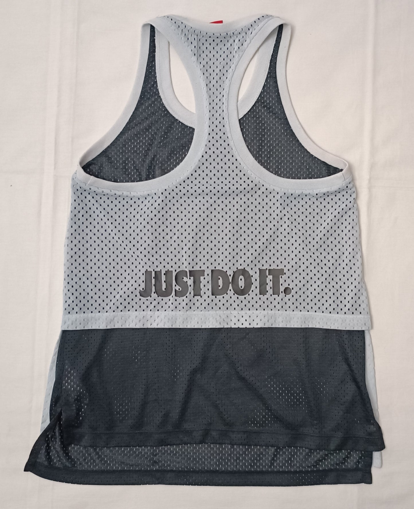 (ДАМСКО) (S) Nike Big Logo Mesh Tank Top потник