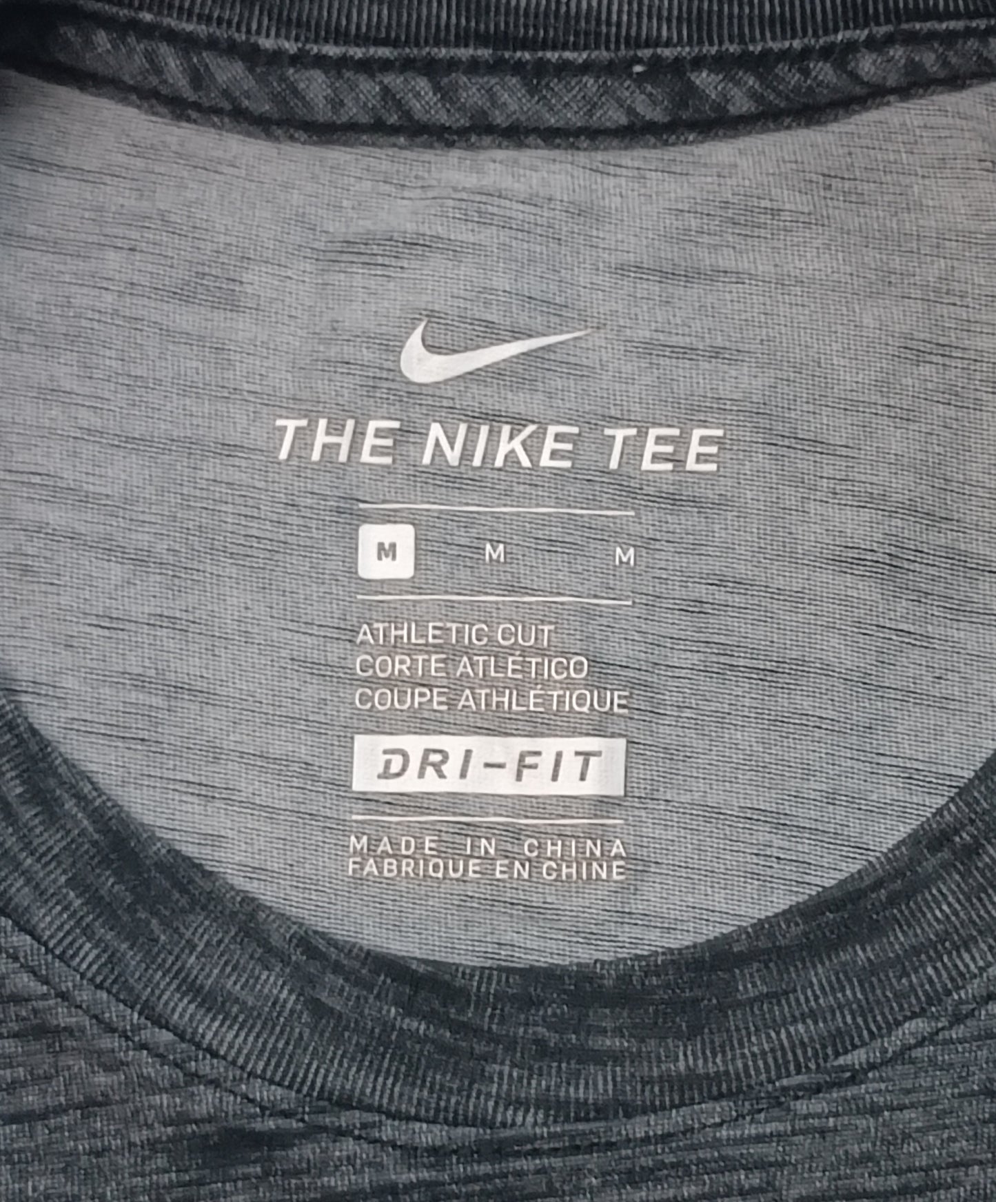 (M) Nike DRI-FIT Tee тениска