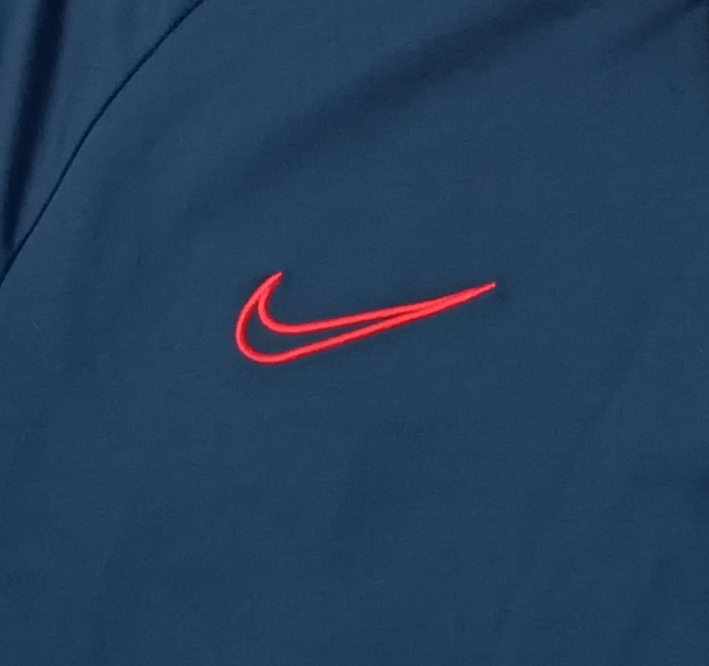 (L) Nike DRI-FIT Strike Top горнище