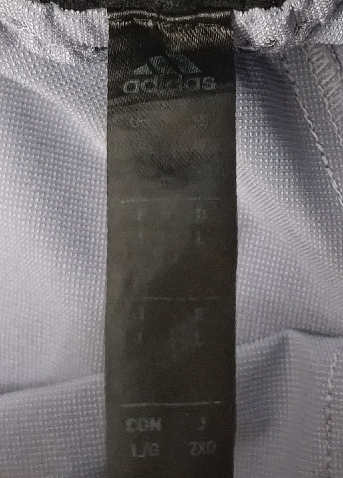 (L) Adidas Terrex Shorts шорти