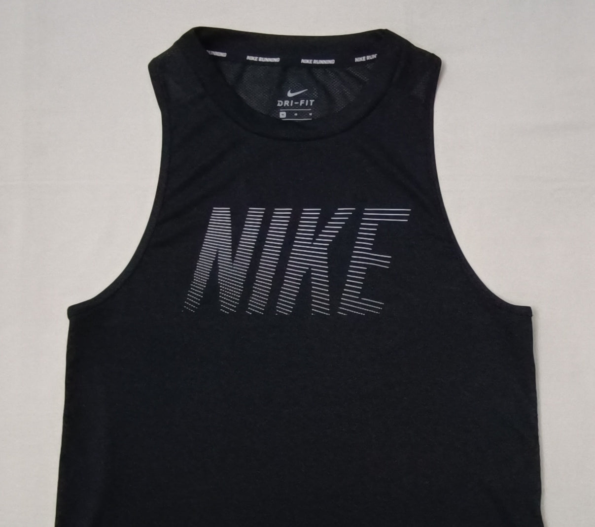 (ДАМСКО) (M) Nike DRI-FIT Tank Top потник