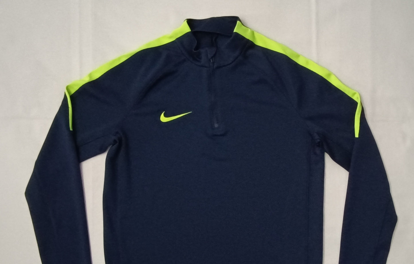 (ДЕТСКО) (Ръст 147-158см) Nike DRI-FIT Sweatshirt горнище