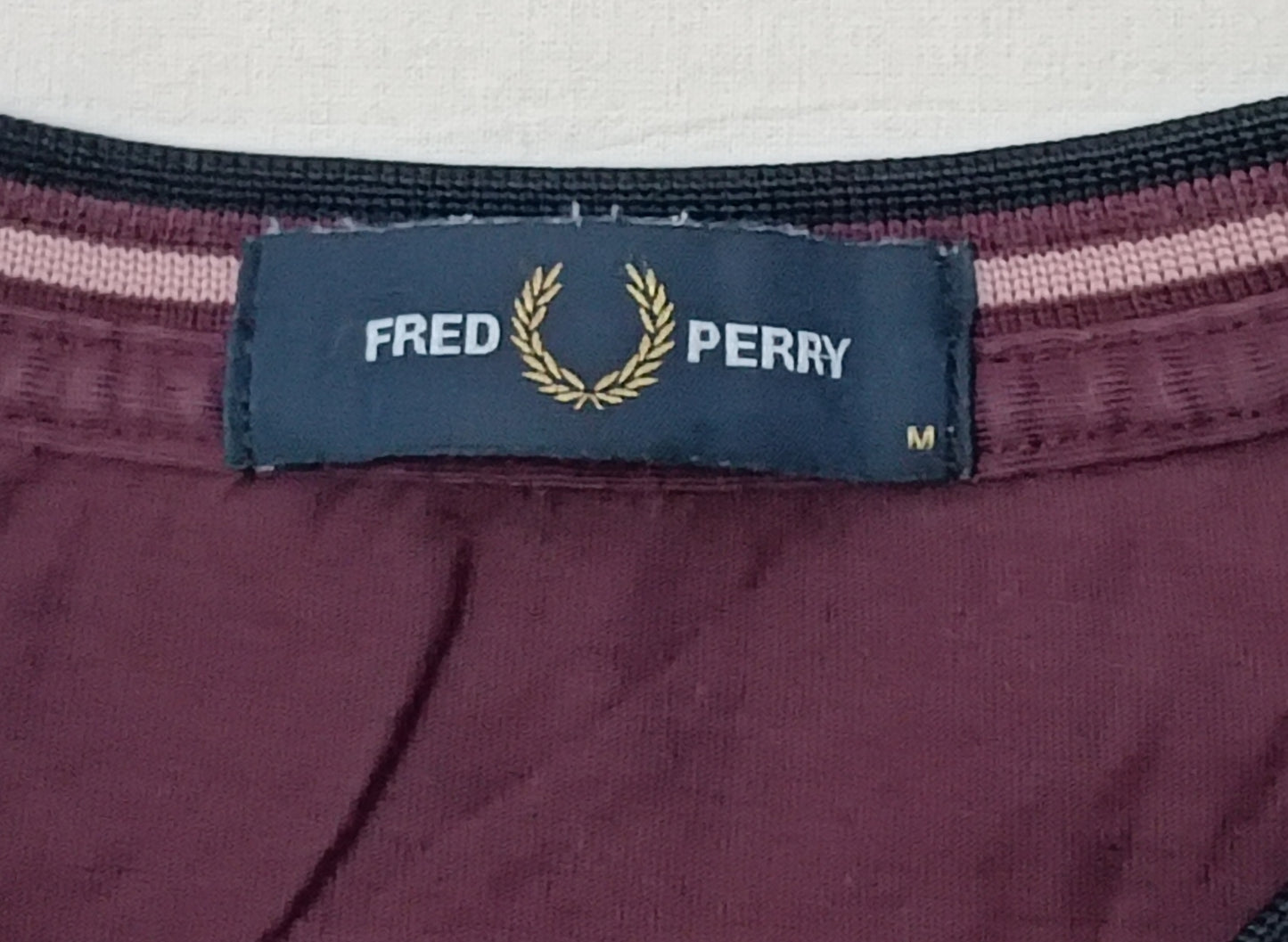 (M) Fred Perry Shirt тениска