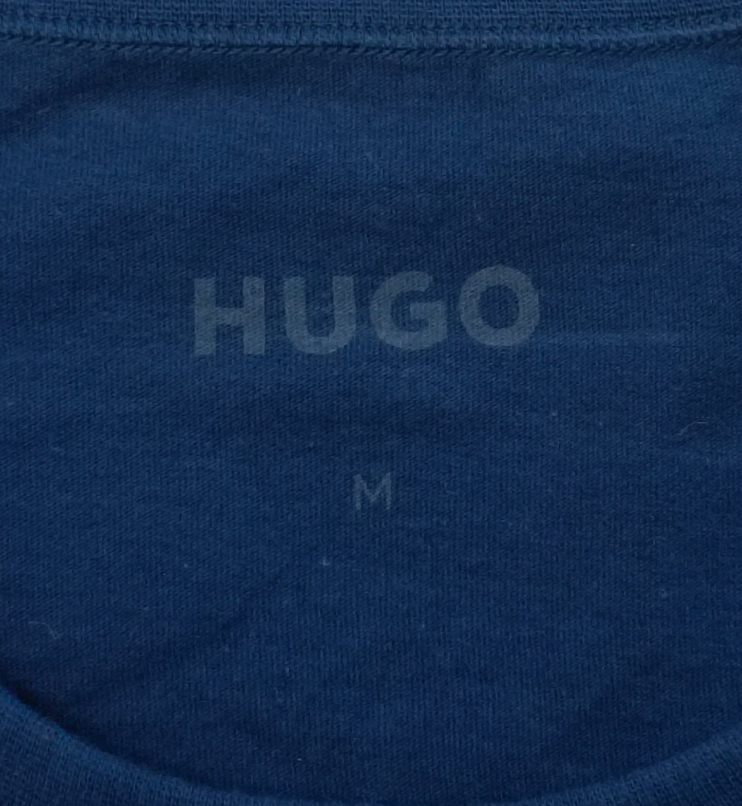 (S) Hugo Boss T-Shirt тениска